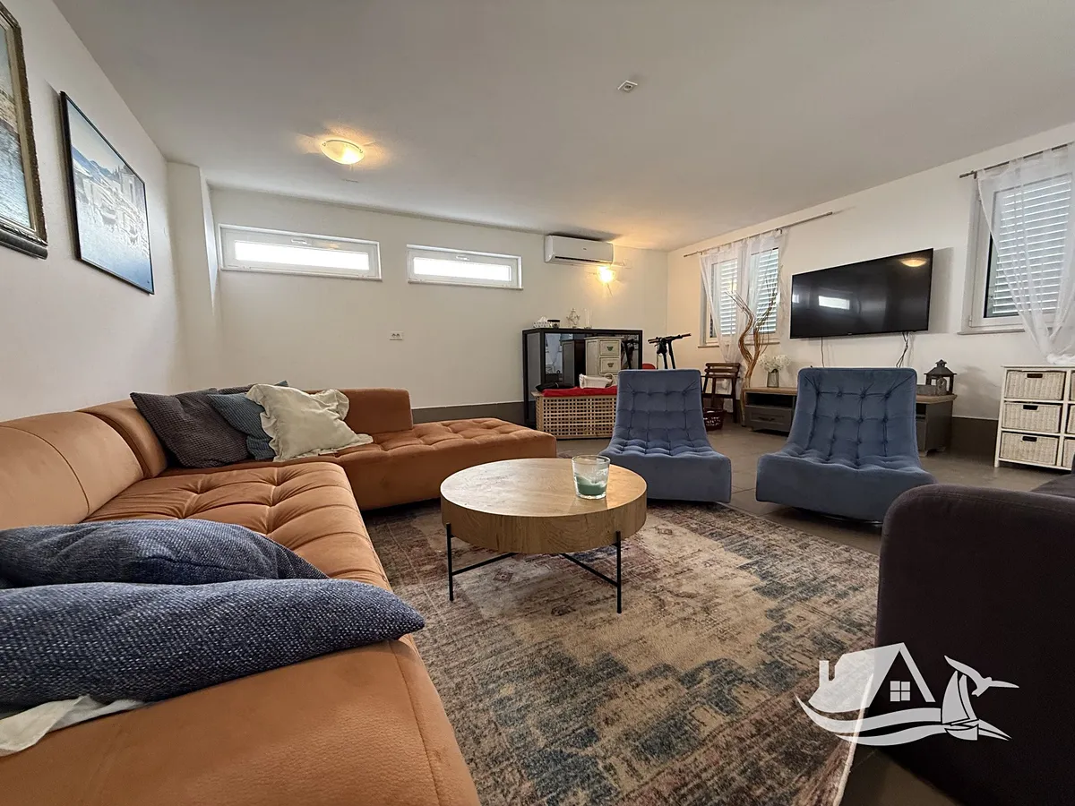 Prodej vily 102 m², pozemek 62 m²
